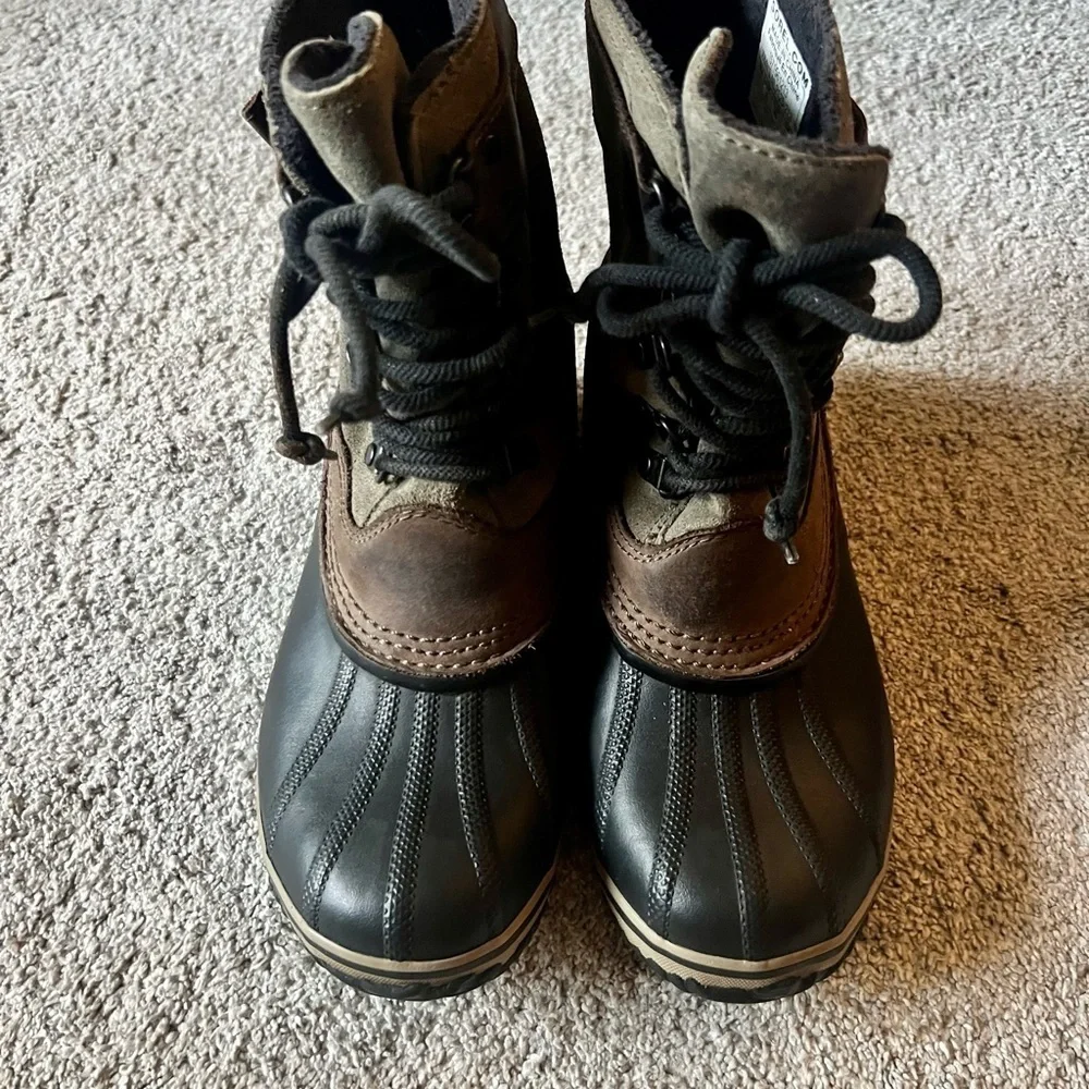 Sorel Winter Fancy Lace II Sz 8 Boot Green Brown Leather Snow Ankle Bootie Duck